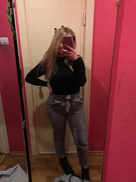 Sandra jakovleva hübsche erotische archiv