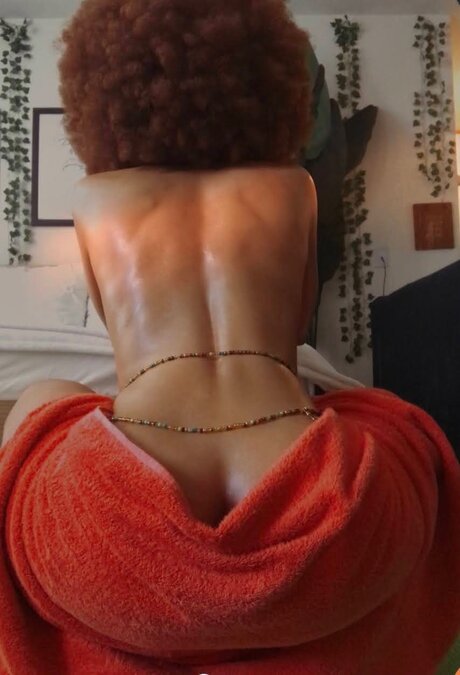 Your favorite Artist model nacktheit foto