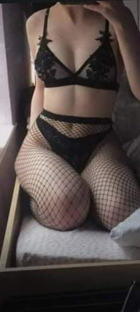 Perlita nackte galerien