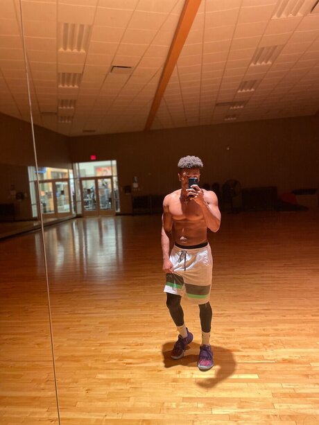 jarel youree nackte archiv