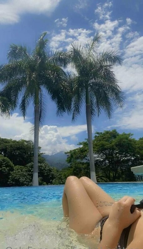 wendy love top erotische foto