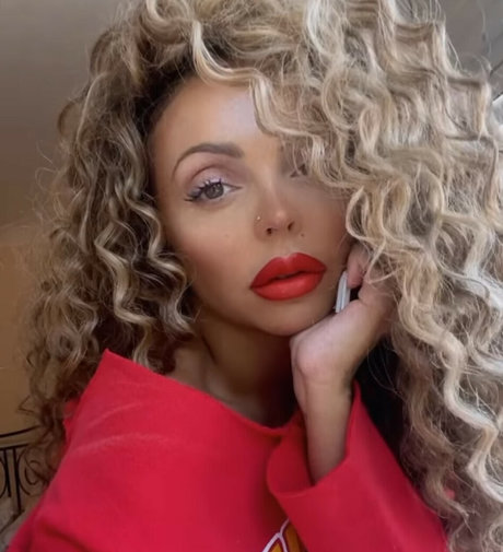 Jesy Nelson erwachsene freie galerien