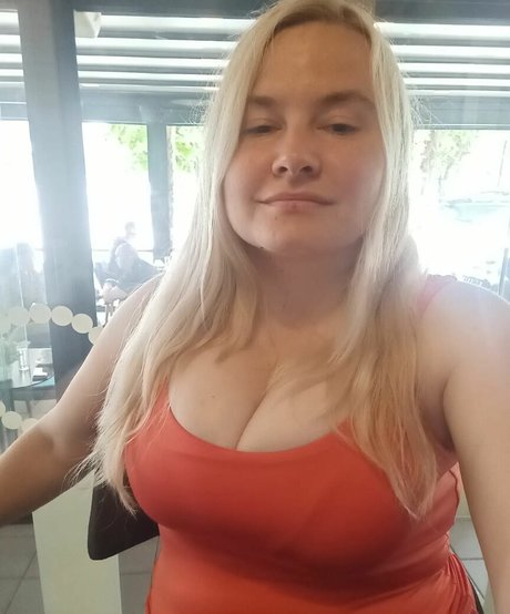 Dejana Savi sexy erotische foto