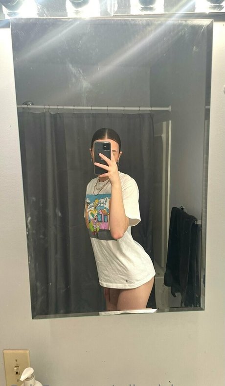 Mikayla Benson freie erwachsene foto