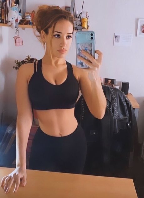 Lluna Clark hd perfekte fotos