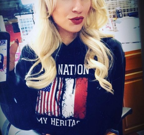 Michelle Pimer erotische nackten foto