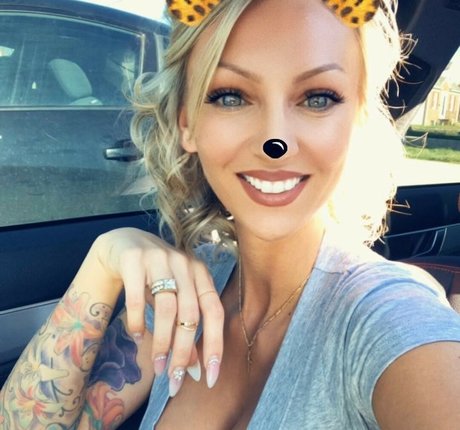 Michelle Pimer nackt pornografische bilder