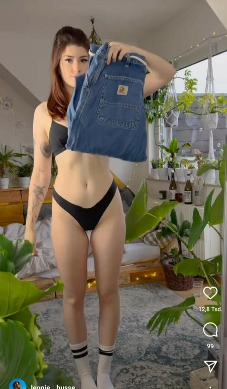 Leonie Busse beste nacktheit galerie