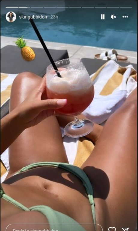 Sian Gabbidon kunst pornostar foto