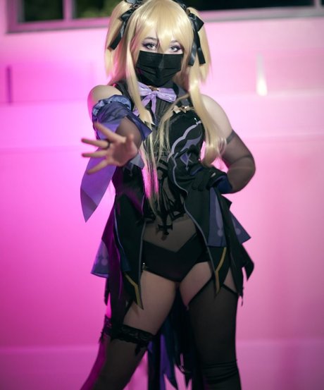 Meikasama schöne pornographische galerien