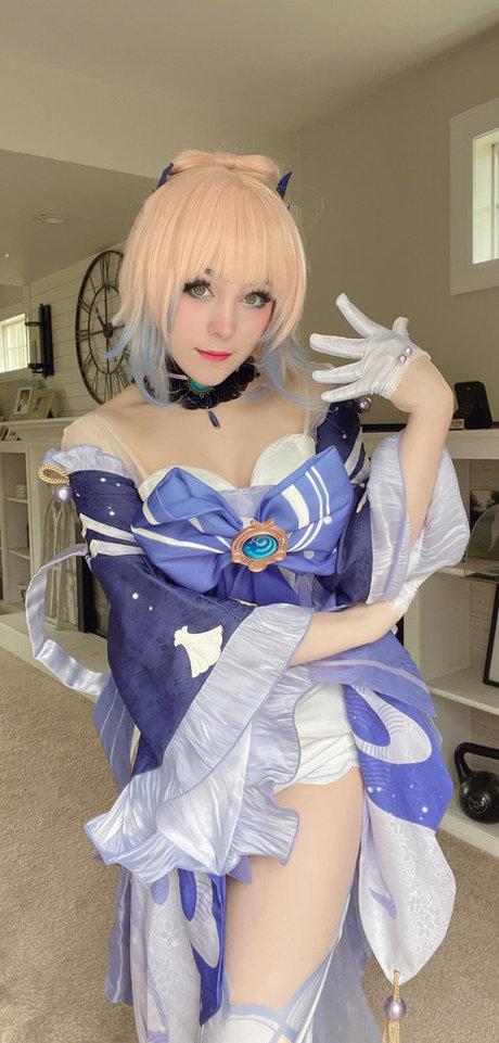 Meikasama erwachsene exklusive fotos