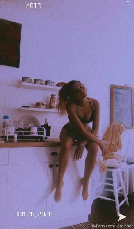 Kota Jane top exklusive foto