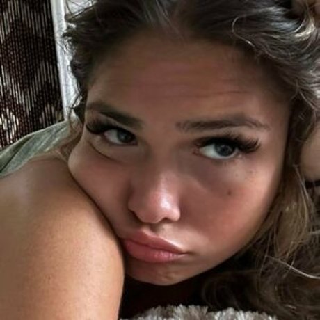 waifusofi kunst bild