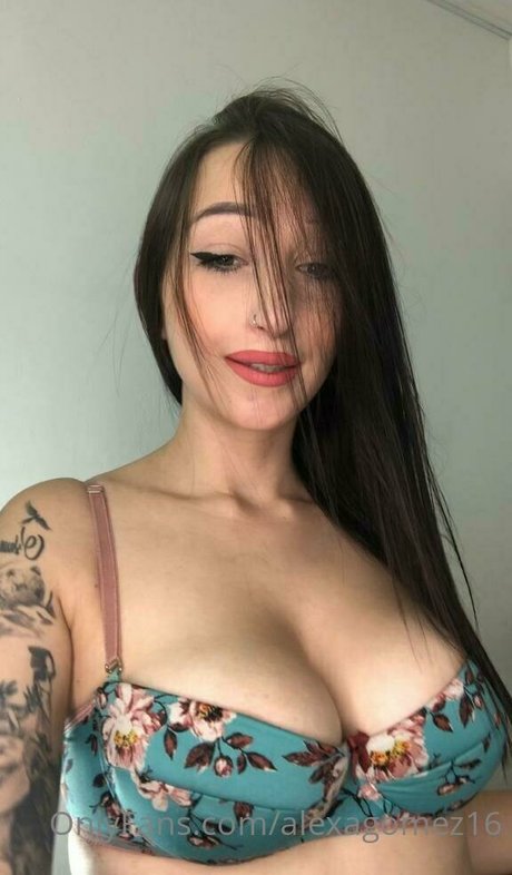 alexagomez16 model nackt foto