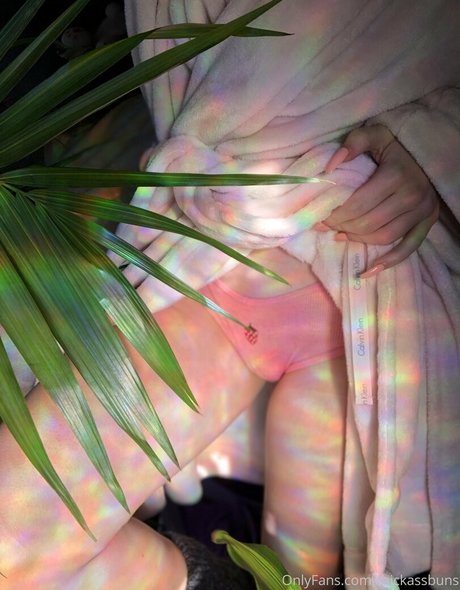 onlysage444 schauspielerin sex bilder