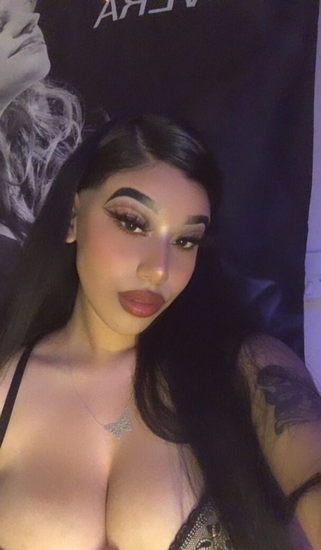 Fernanda V top nackt bilder