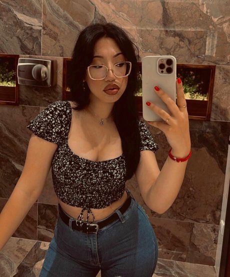 Sabac schöne pornografische fotos