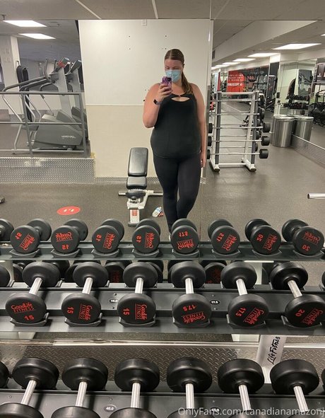 zierliche teen-onlyfans nackt kostenlose foto