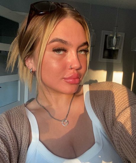 Caoimheeee erotische kostenlose fotos