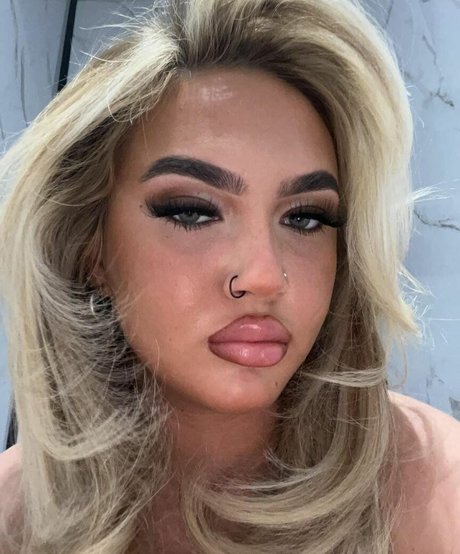 Caoimheeee erotische top bilder