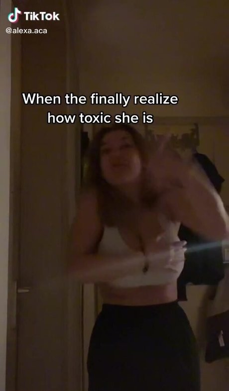 alexa aca perfekte nackte foto