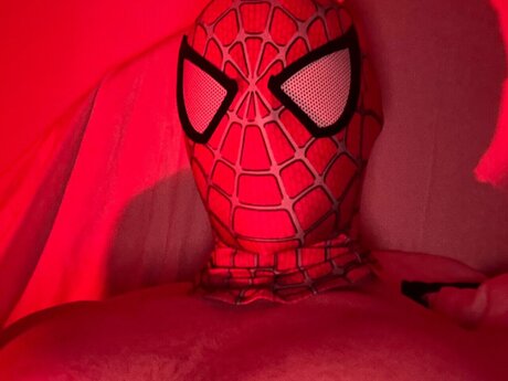 Peter Parker nacktheit exklusive bilder