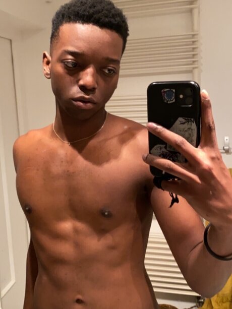 Manu Clout schauspielerin hd galerien