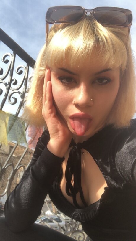 Nimue schauspielerin top galerie