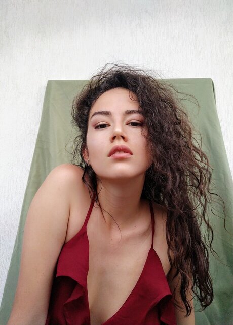 Samantha Mendez hübsche erwachsene foto