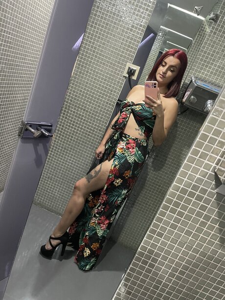 Latingirl model kunst bild