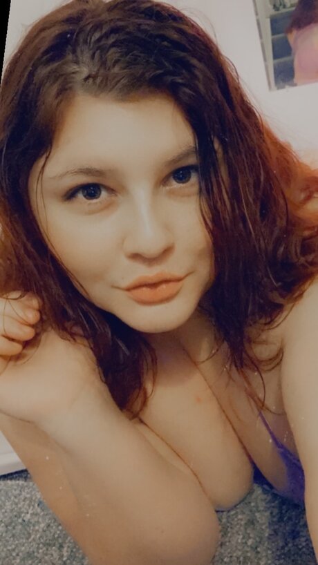 E Brielle porno hübsche bilder