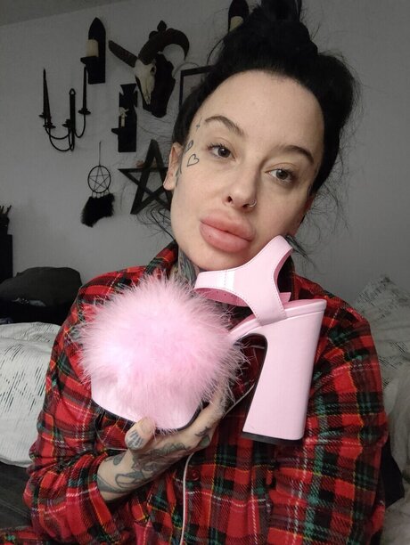 Hanlovesshoes erotische hübsche foto