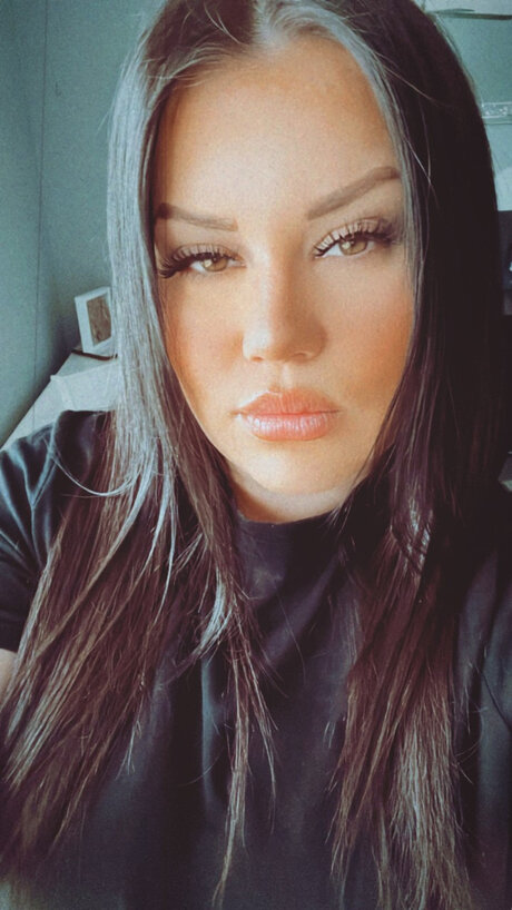 Amelia Lewis schauspielerin porno galerie