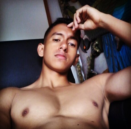 Eros 14 nackt xxx bild