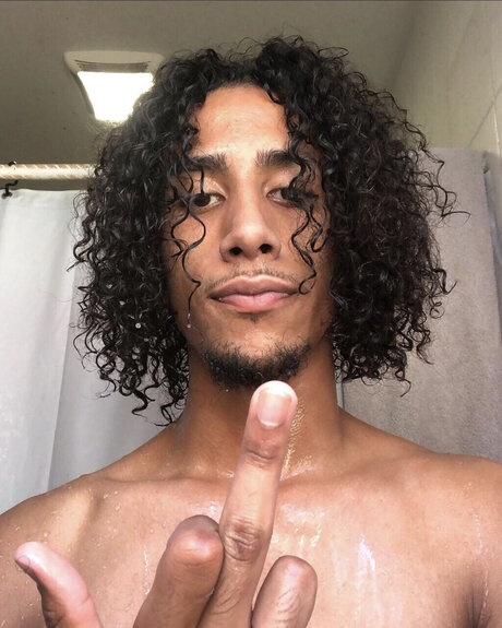 Fonzohp pornostar nackte bilder