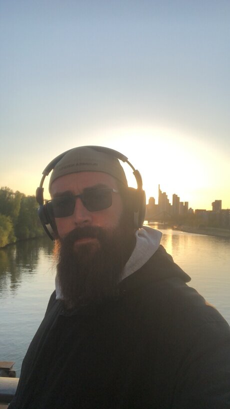 _tauro art schauspielerin hübsche galerien