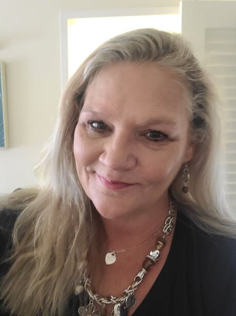 Lisa Burnett model porno galerien