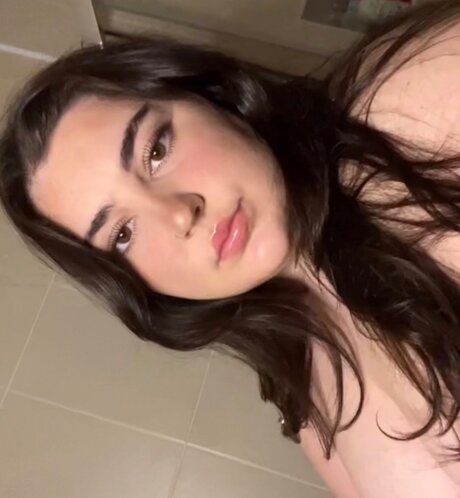 Violet Skye xxx pornografische fotos