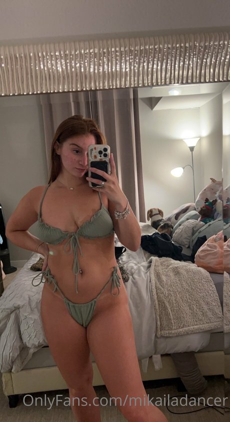 Mikaila Murphy sexy pornostar foto