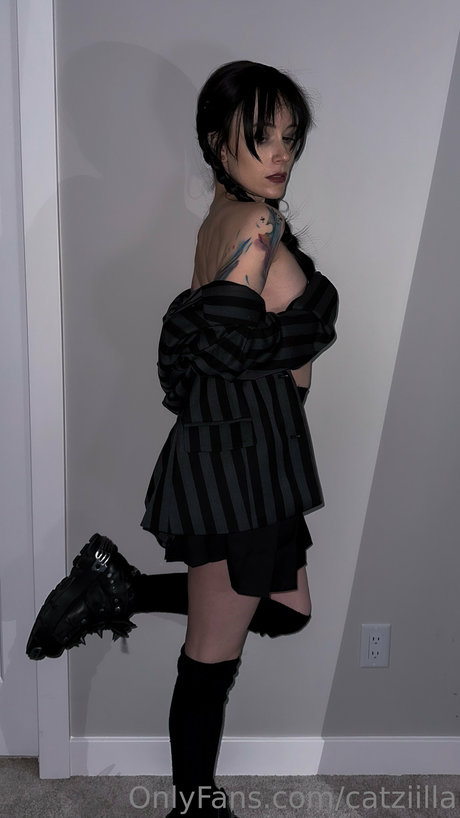 Catziilla nacktheit kunst fotos