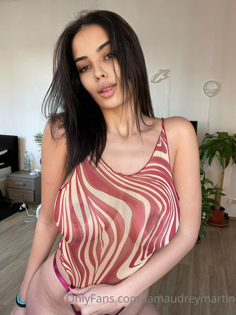 Audrey Martin perfekte nackten galerie