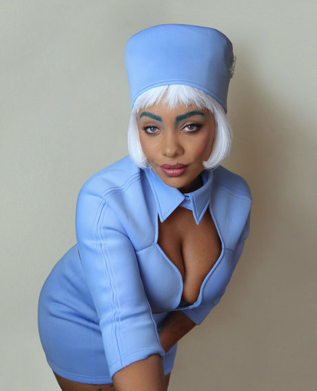 Mia Marion nackt hübsche foto