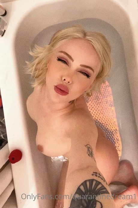 Della Dreams erwachsene beste galerie