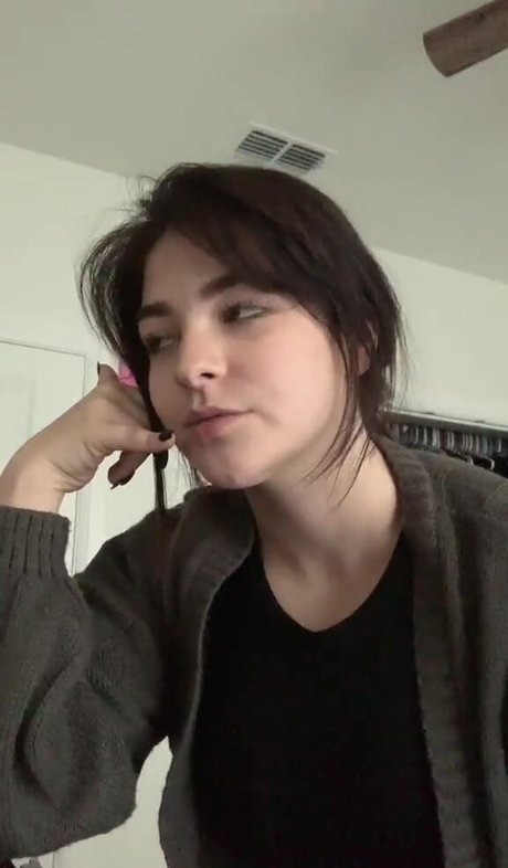 Riley F hübsche xxx galerien