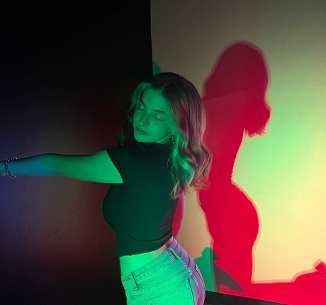 Riley F beste nackte archiv