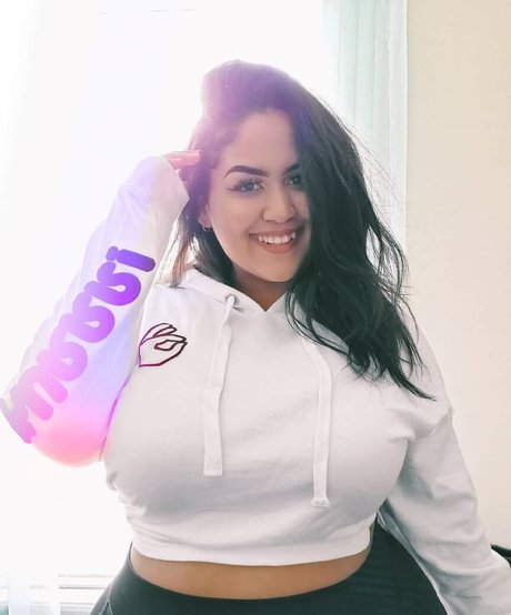 uilanibabe pornostar exklusive archiv