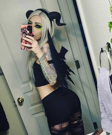 LadySurvival kunst pornografische bilder