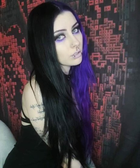 LadySurvival hd nacktheit galerie