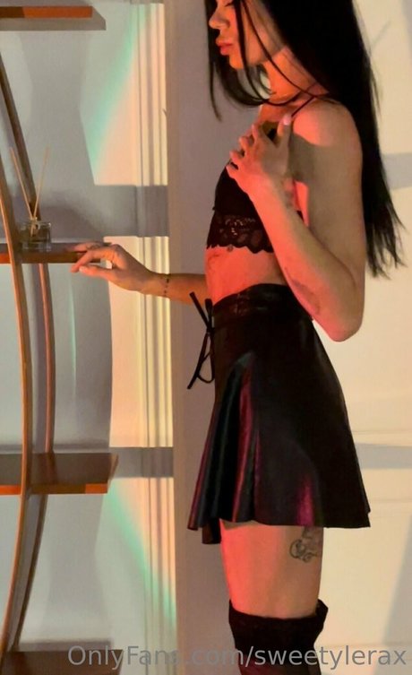sweetylerax model porno galerie