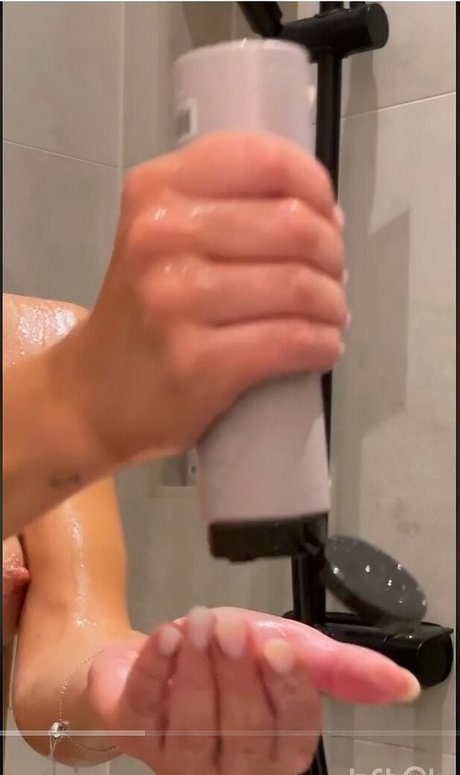 Mikaela Yngwe nackt hd bilder